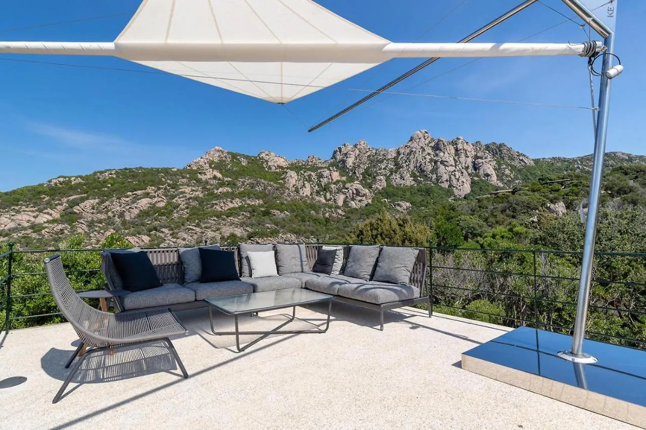 VILLA AMIRA Porto Cervo Liscia di Vacca 0*,  Italia