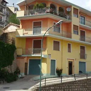 Appartamento L'edera, Osini